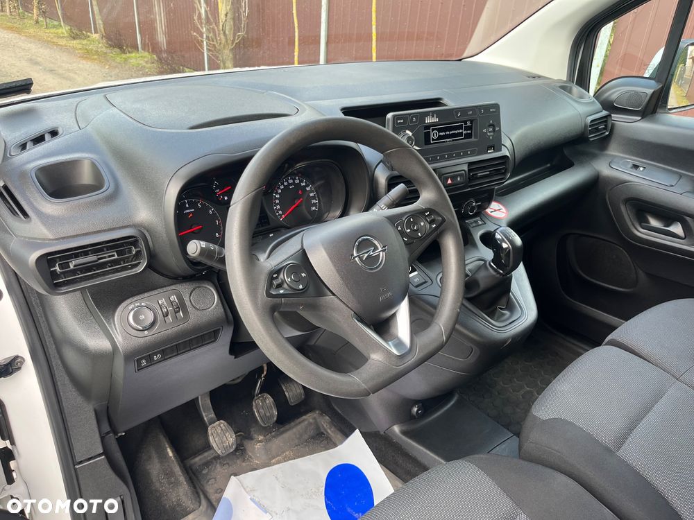 Opel Combo E L1H1 - 16