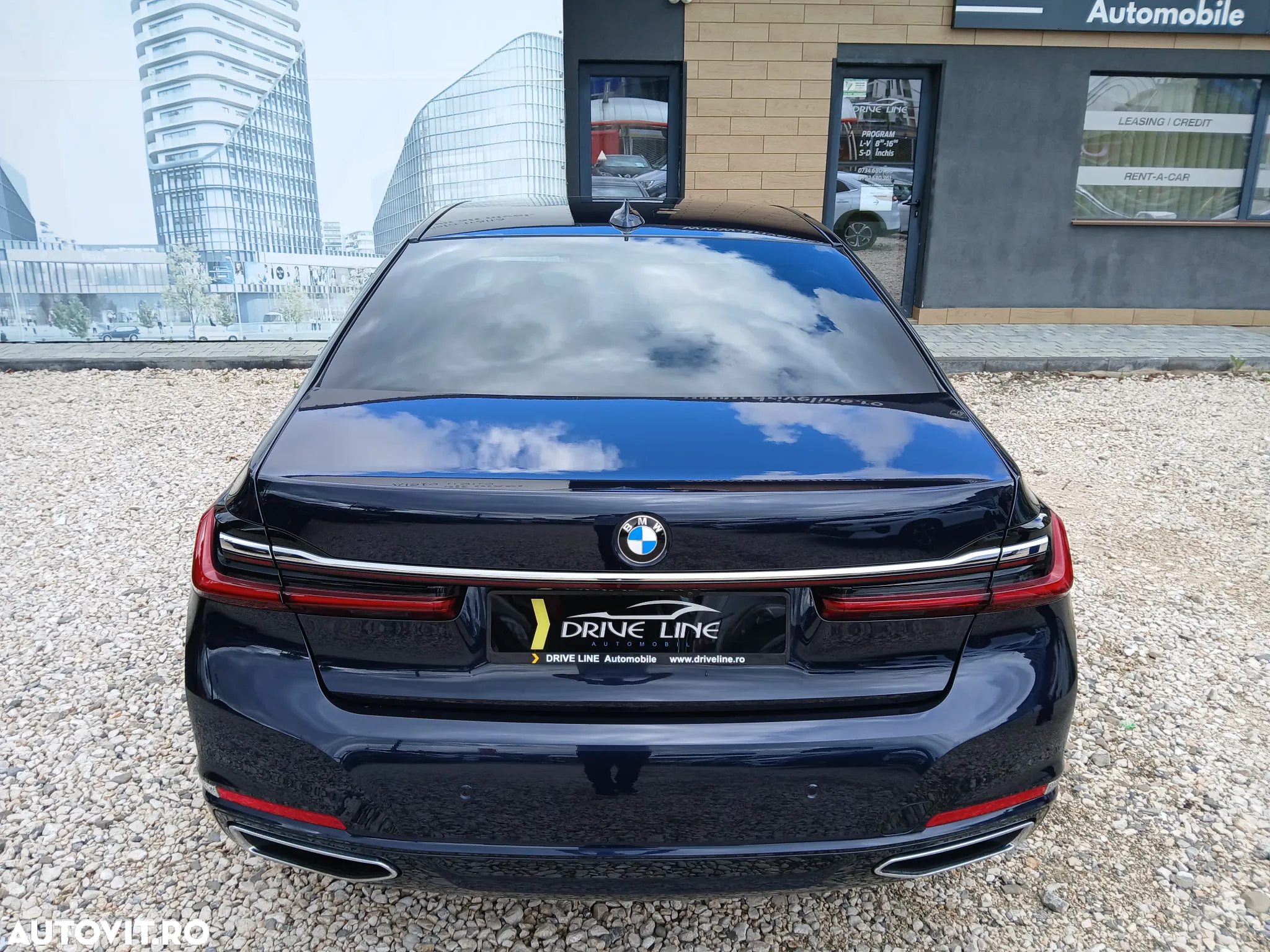 BMW Seria 7 740Li xDrive - 8