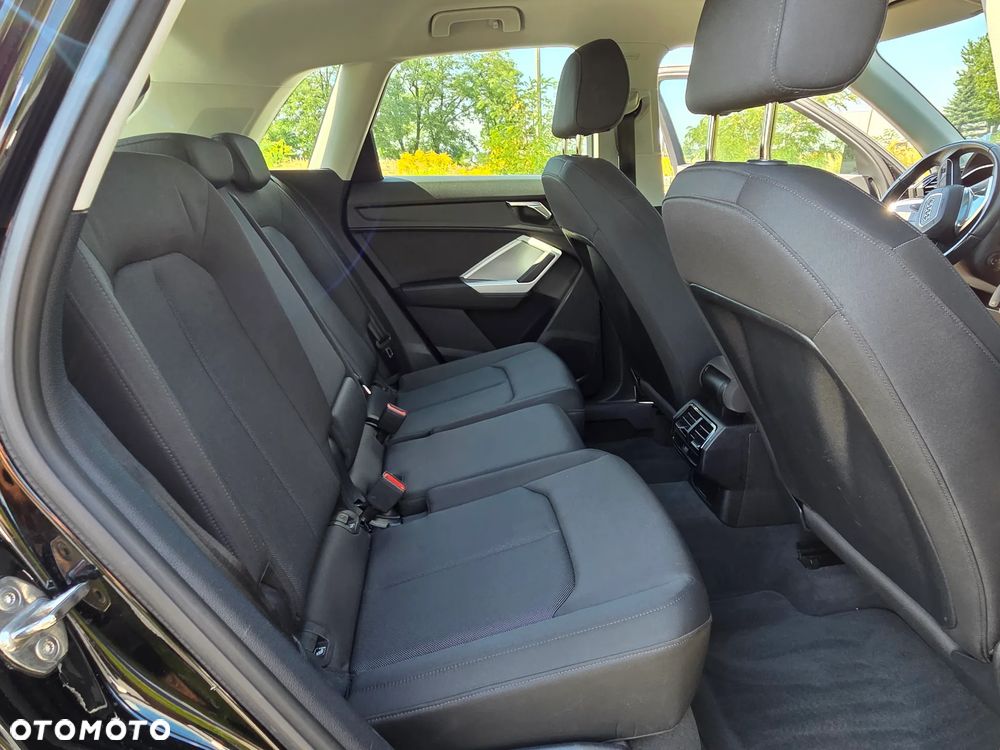Audi Q3 35 TFSI Advanced S tronic - 12