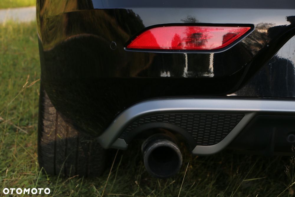 Volvo V40 D4 Drive-E R-Design Momentum - 8