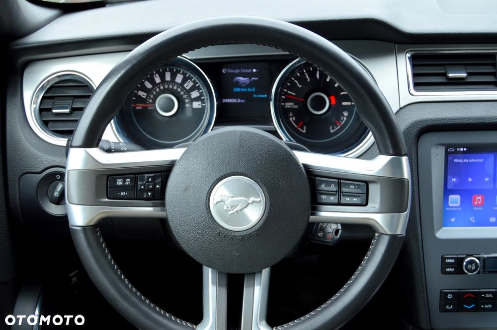 Ford Mustang 3.7 V6 Premium - 15