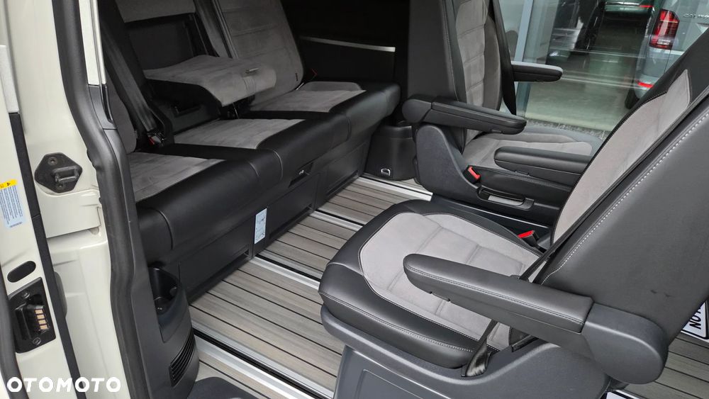 Volkswagen California - 14