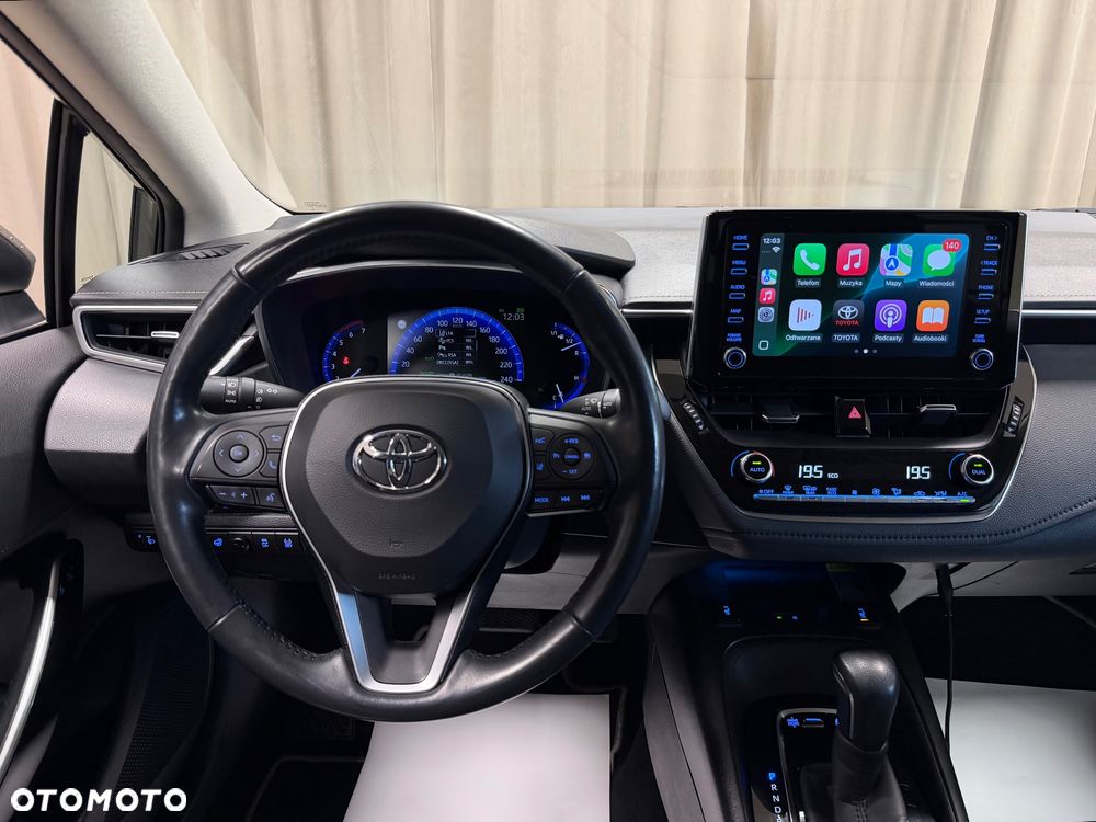 Toyota Corolla 1.8 Hybrid Executive - 9