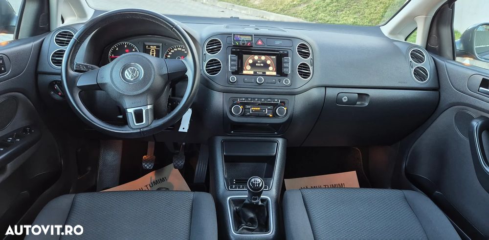 Volkswagen Golf 1.6 TDI BlueMotion Technology Comfortline - 4