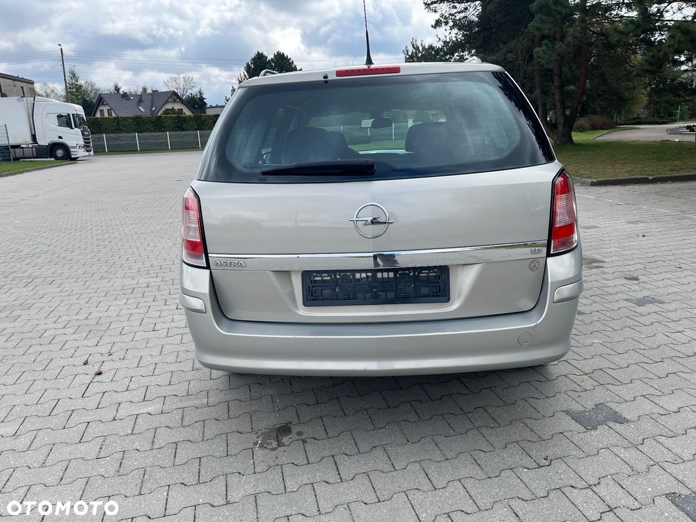 Opel Astra 1.8 Selection - 24