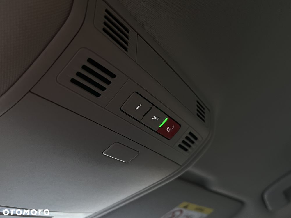 Volkswagen Passat 1.5 TSI EVO Essence - 30