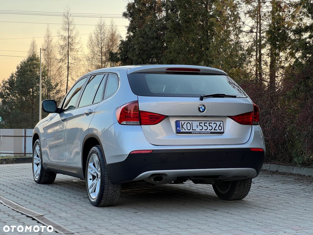 BMW X1 xDrive18d xLine - 9