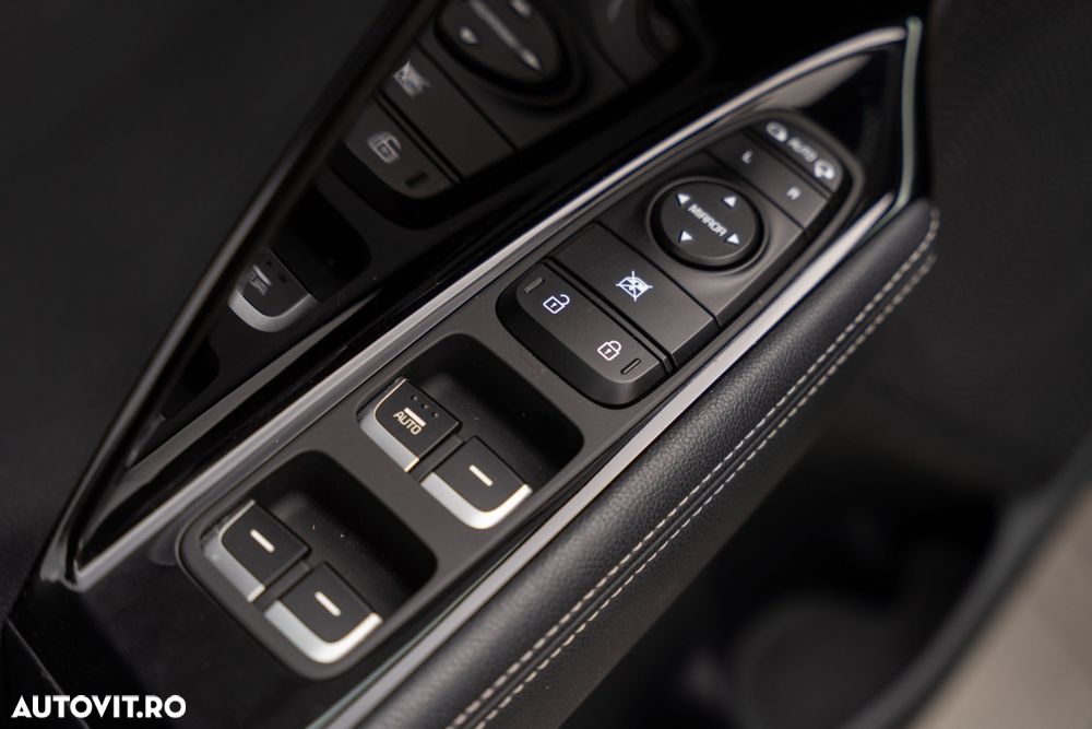 Kia Niro 1.6 GDI HEV 2WD OPF Aut. Vision - 32