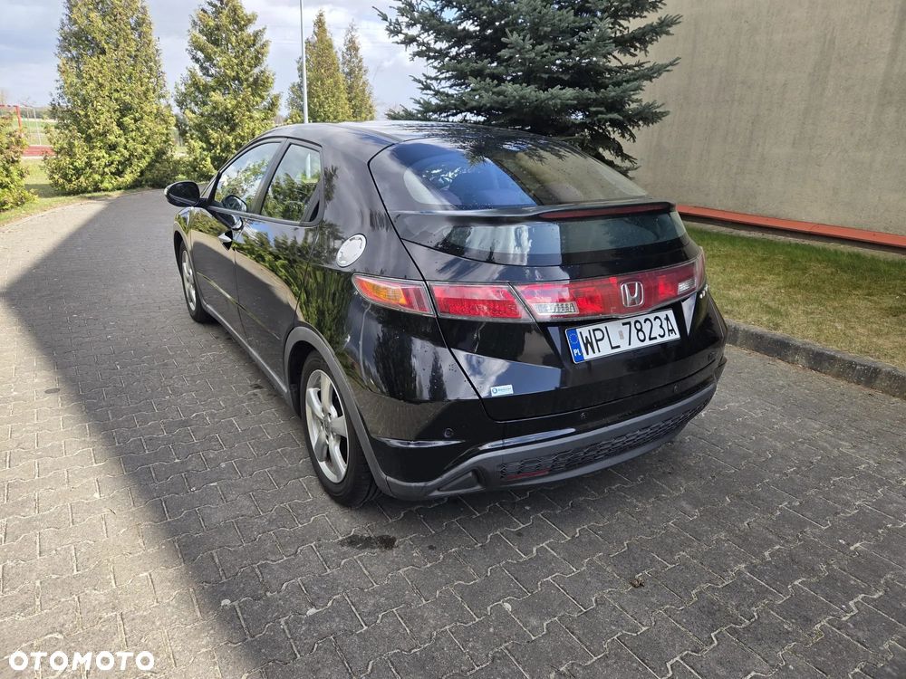 Honda Civic 1.4 Base - 6