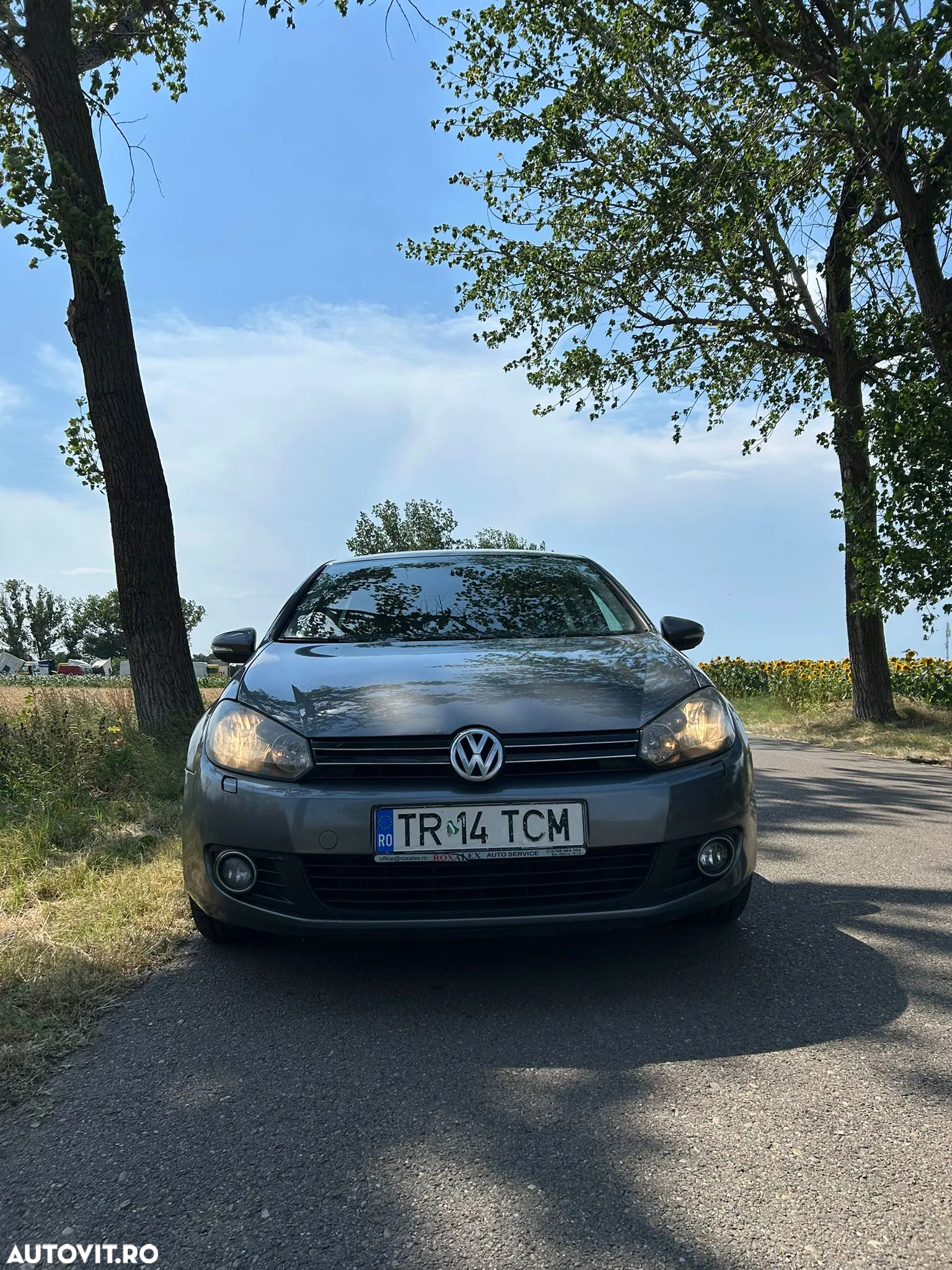 Volkswagen Golf 1.6 TDI DPF Comfortline - 3