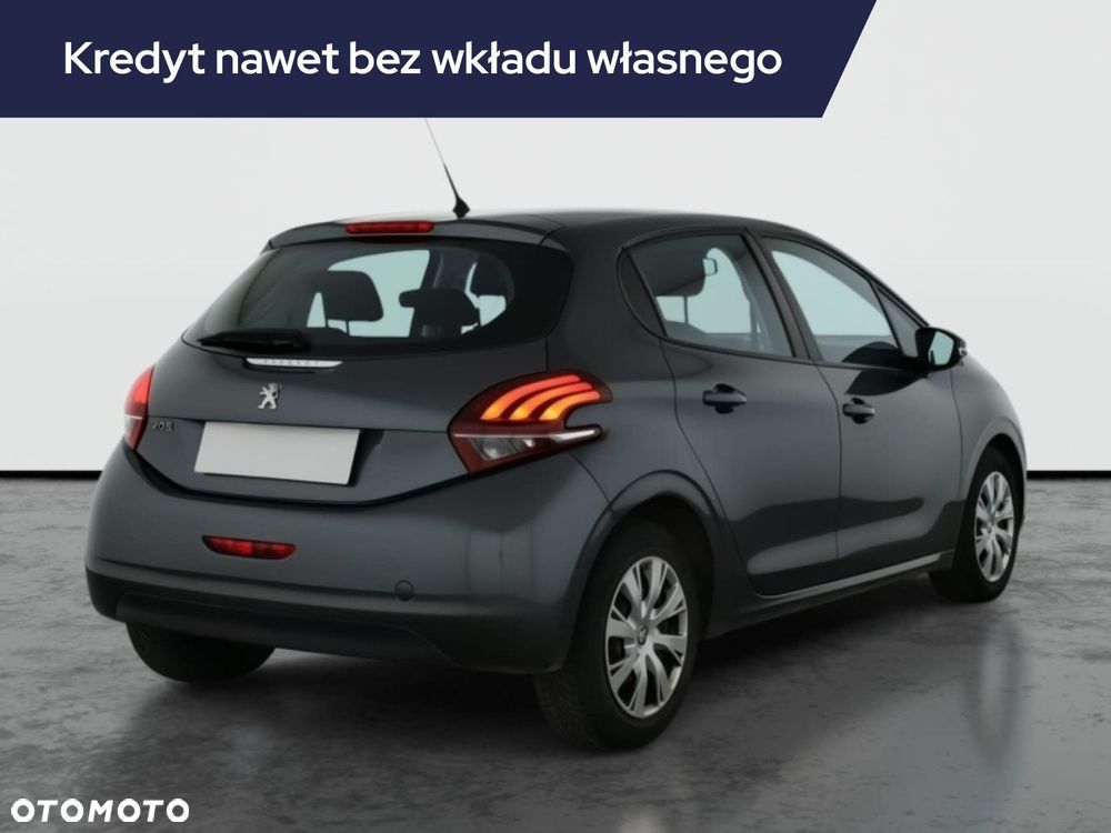 Peugeot 208 - 7