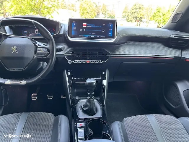 Peugeot 2008 PureTech 130 Stop&Start GT-Line Edition - 31