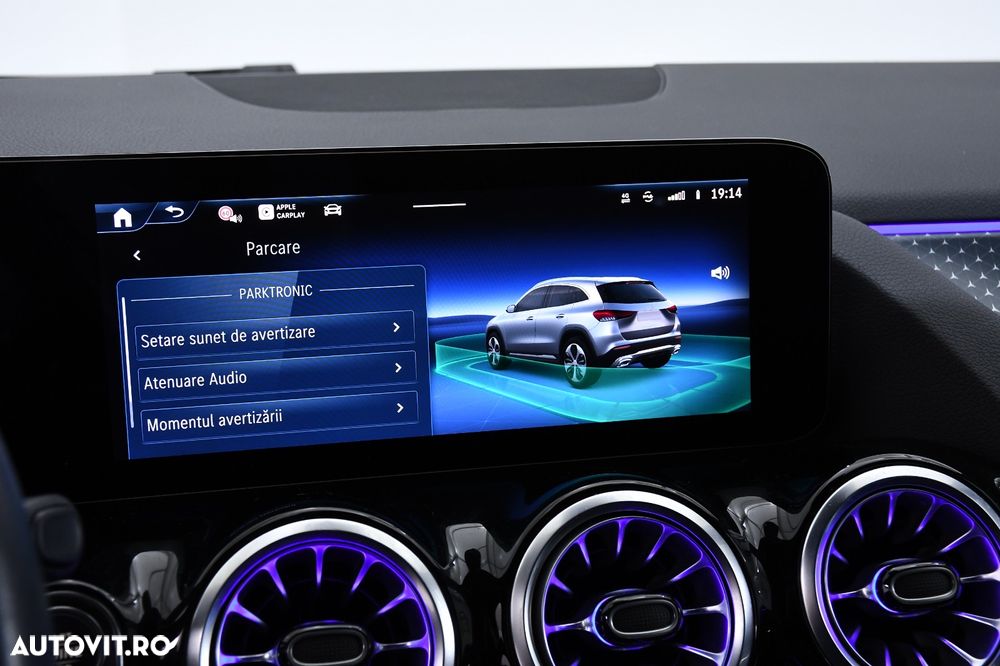 Mercedes-Benz GLA - 26