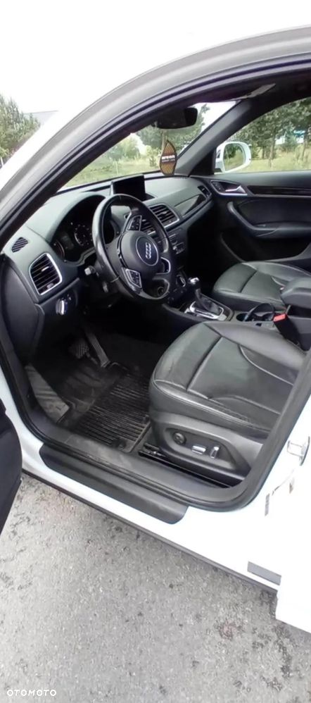 Audi Q3 - 6