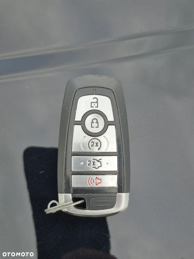Ford Edge - 38