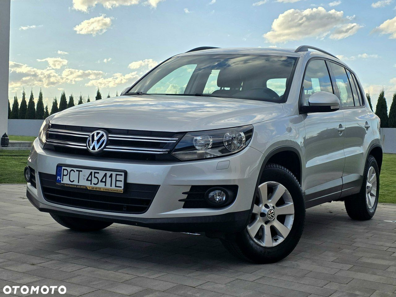 Volkswagen Tiguan - 22