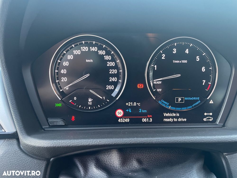 BMW X1 xDrive25e Advantage - 3