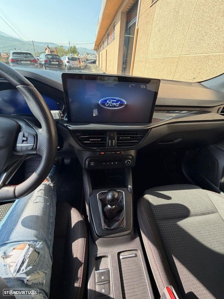 Ford Focus SW 1.0 EcoBoost MHEV ST-Line X - 10