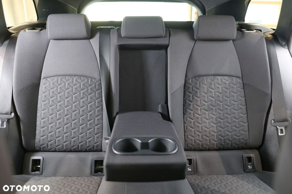 Toyota Corolla 1.8 Hybrid Comfort - 18