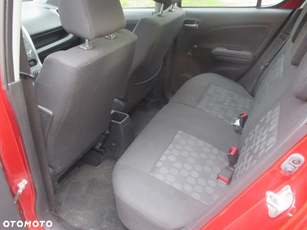 Suzuki Splash 1.0 Club - 11