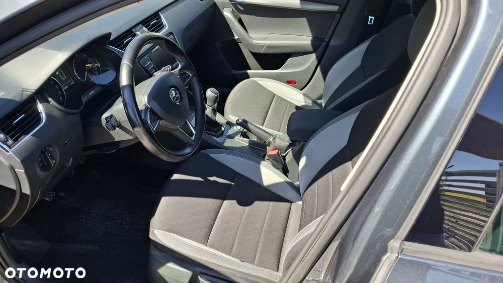 Skoda Octavia 2.0 TDI Joy - 11