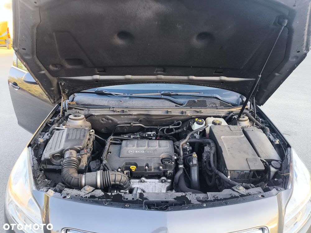Opel Insignia - 34