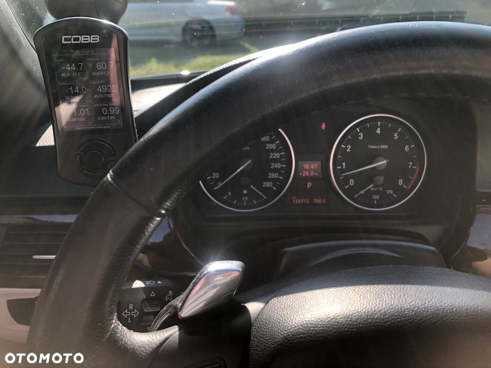 BMW Seria 3 335i - 8