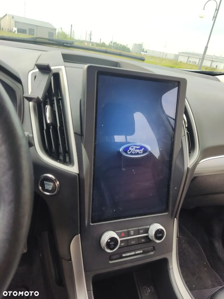 Ford Edge - 13