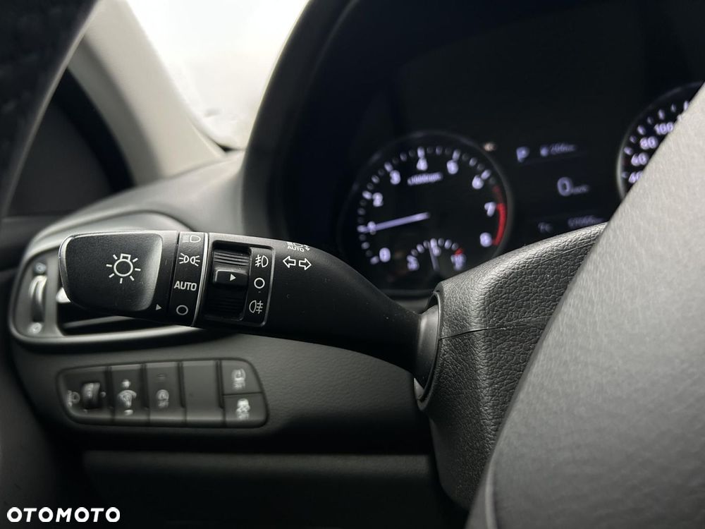 Hyundai i30 1.0 T-GDI Smart DCT - 18