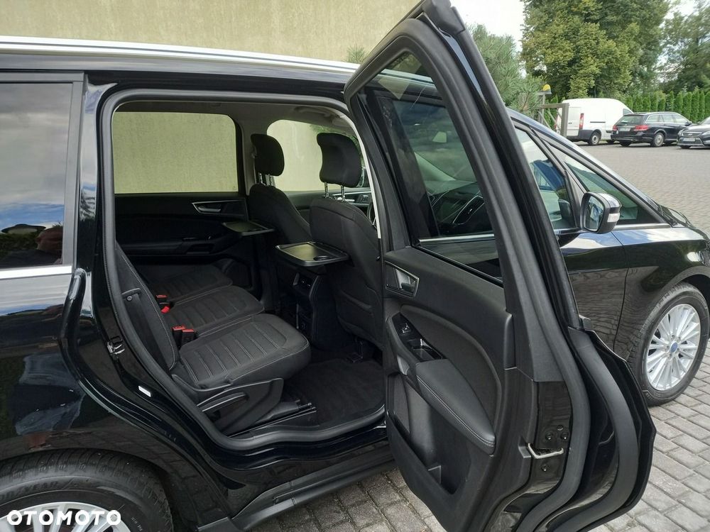 Ford Galaxy 2.0 EcoBlue Titanium - 24