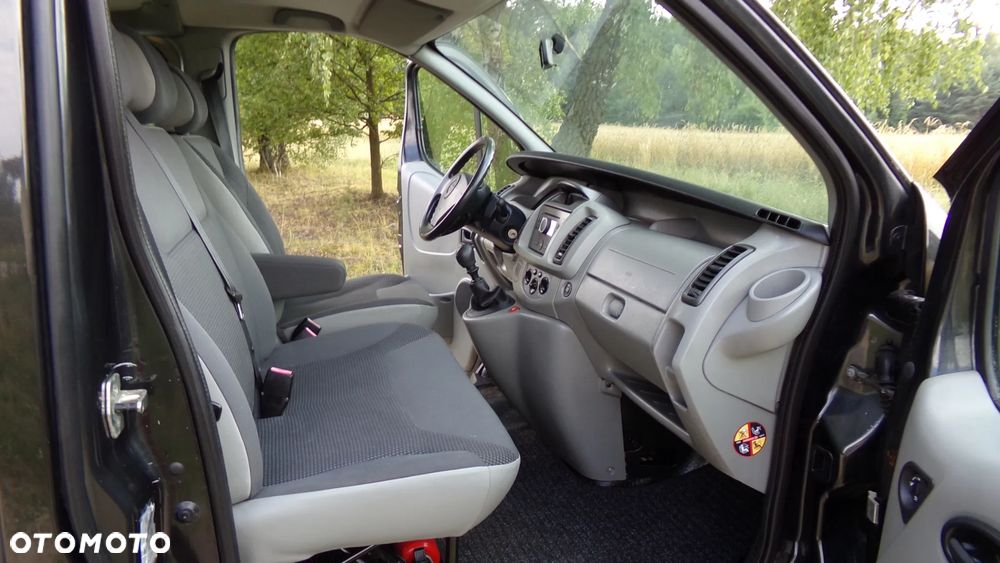 Opel Vivaro - 16