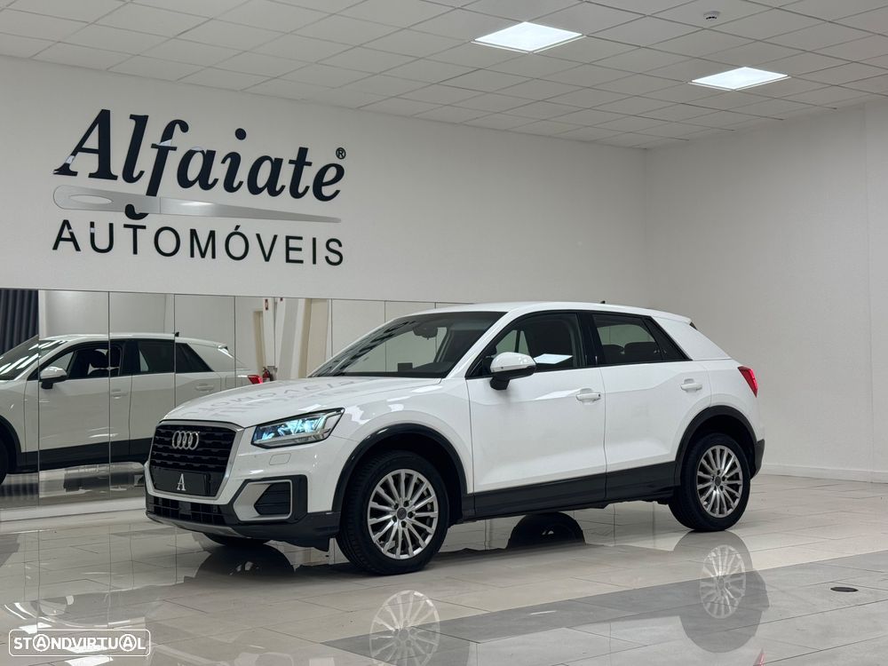 Audi Q2 30 TDI Design S tronic - 3