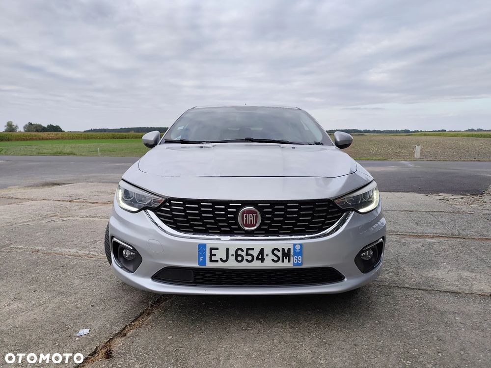 Fiat Tipo II (2016-) 1.4 T-Jet 16v S-Design EU6d, 2017