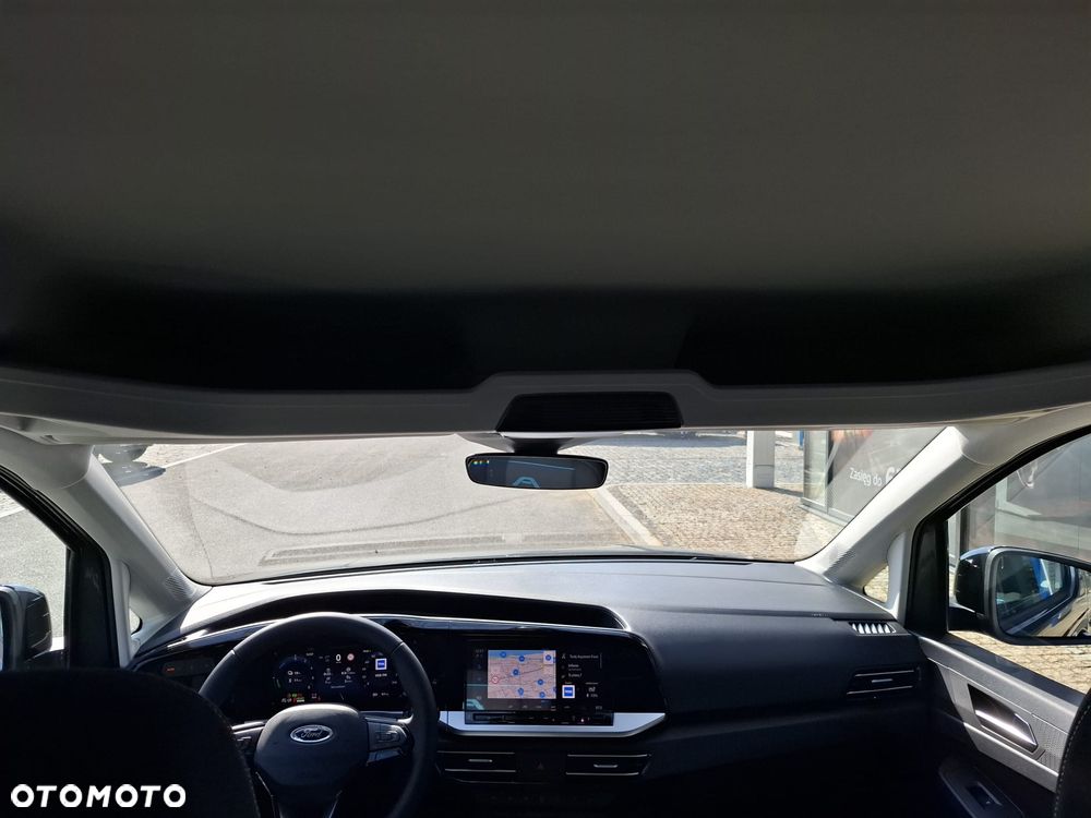 Ford Transit Connect - 22