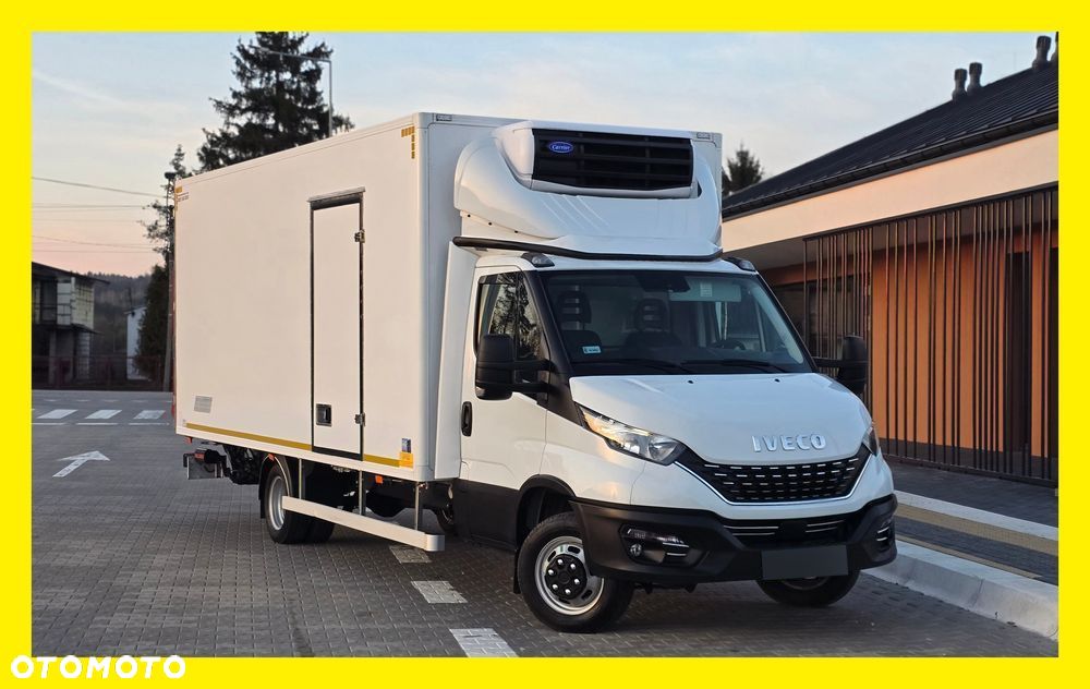 Iveco IVECO DAILY 3.0 180KM 50C18 ❗❗ ZABUDOWA IZOTERMA 12 EP / CARRIER XARIOS 500 / MROŹNIA -25 +25 GRZANIE / ZASILANIE ZEWNETRZNE /  NOWE OPONY / WINDA DHOLLANDIA 1000KG / NAVI + KAMERA COFANIA / RADAR / CHŁODNIA / SERWIS ASO / 50c15 50c18 35c18 72c18❗❗ JAK NOWY❗❗ - 1