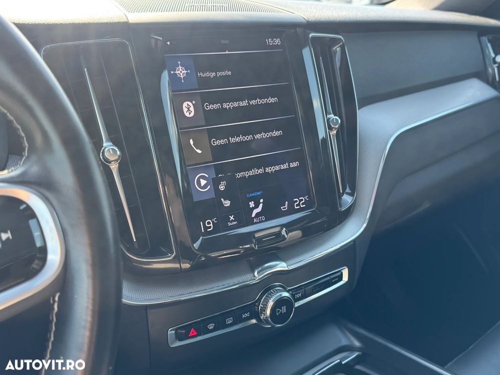 Volvo XC 60 B4 D Geartronic RDesign - 11