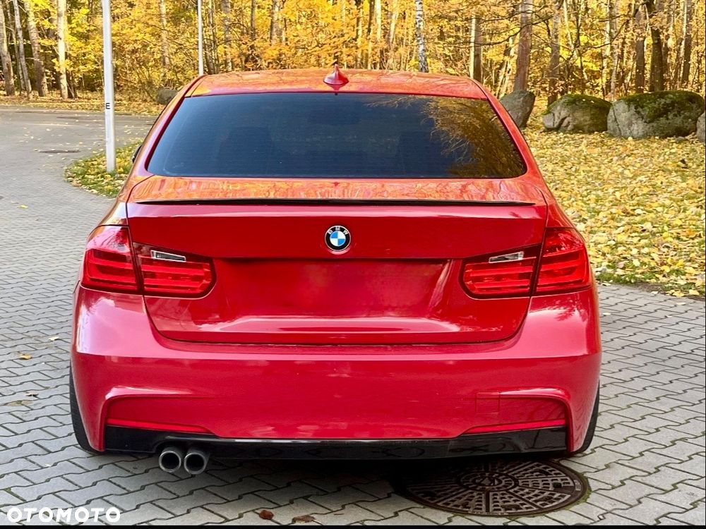 BMW Seria 3 328i - 5