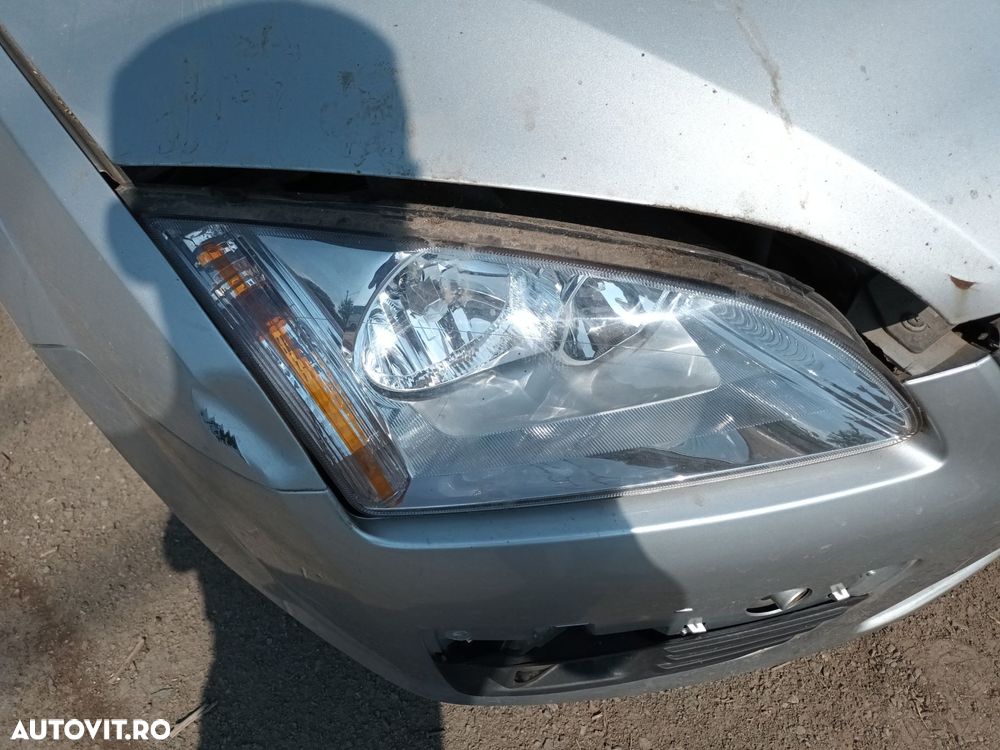 Dezmembrari  Ford FOCUS Mk 2  2004  > 2012 1.6 Benzina - 2