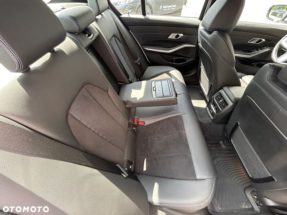 BMW Seria 3 - 19