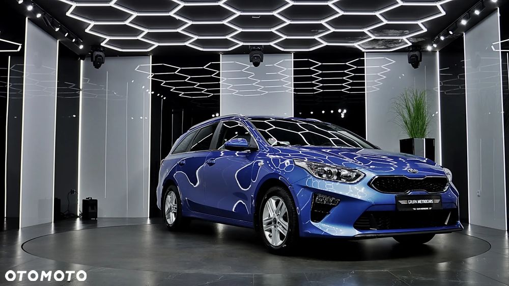 Kia Ceed 1.6 CRDi SCR M DCT - 11