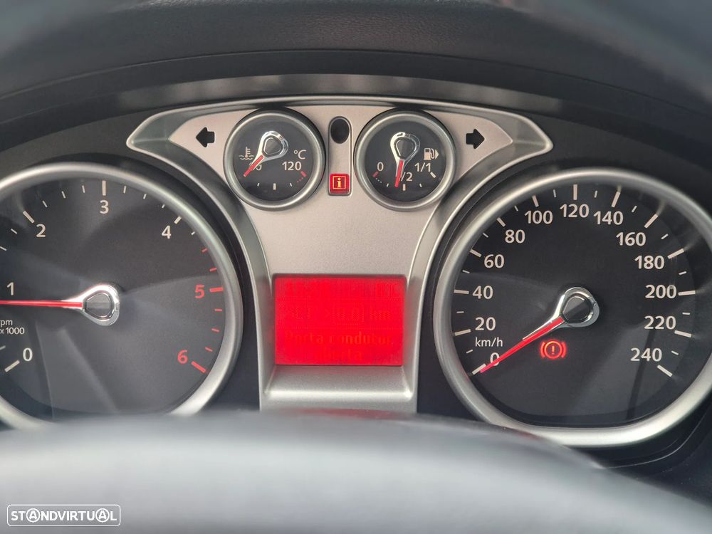 Ford Focus 1.6 TDCi Sport - 10