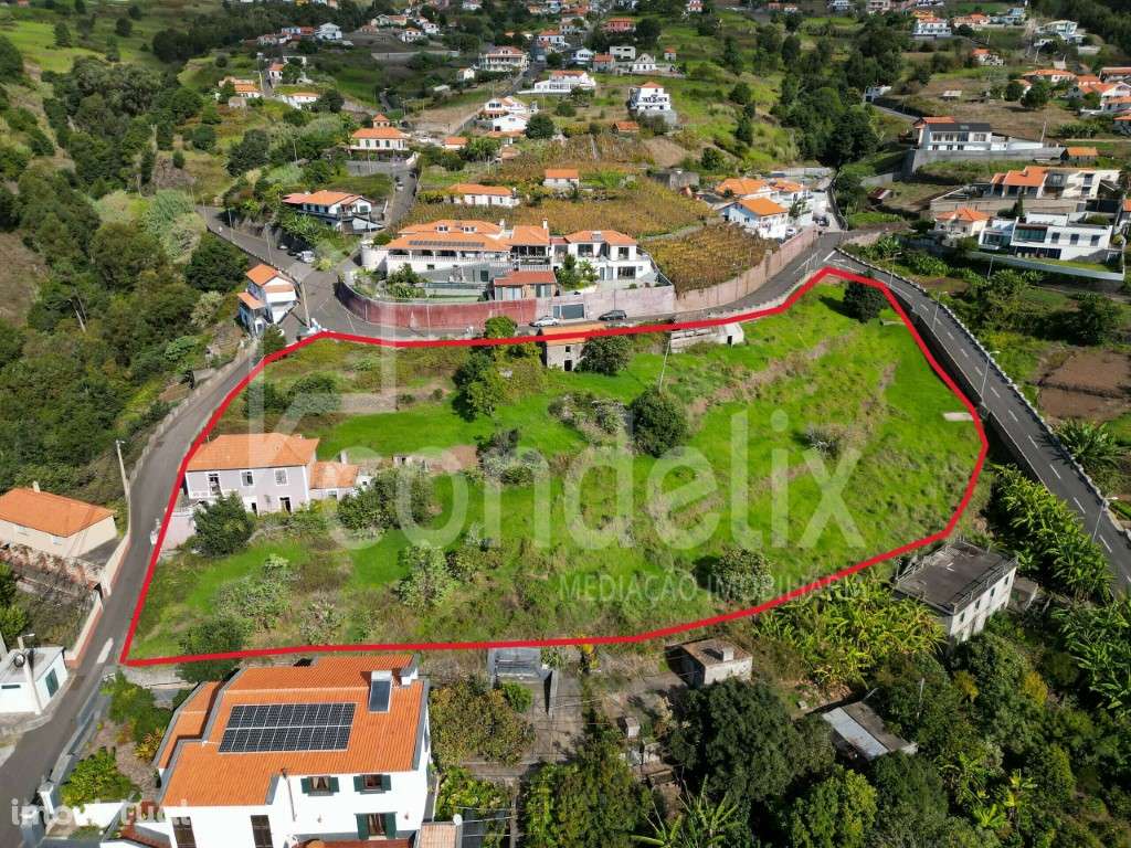 Oportunidade: Terreno de 6.172 m² com Potencial Turístico e Residen... - Grande imagem: 2/36