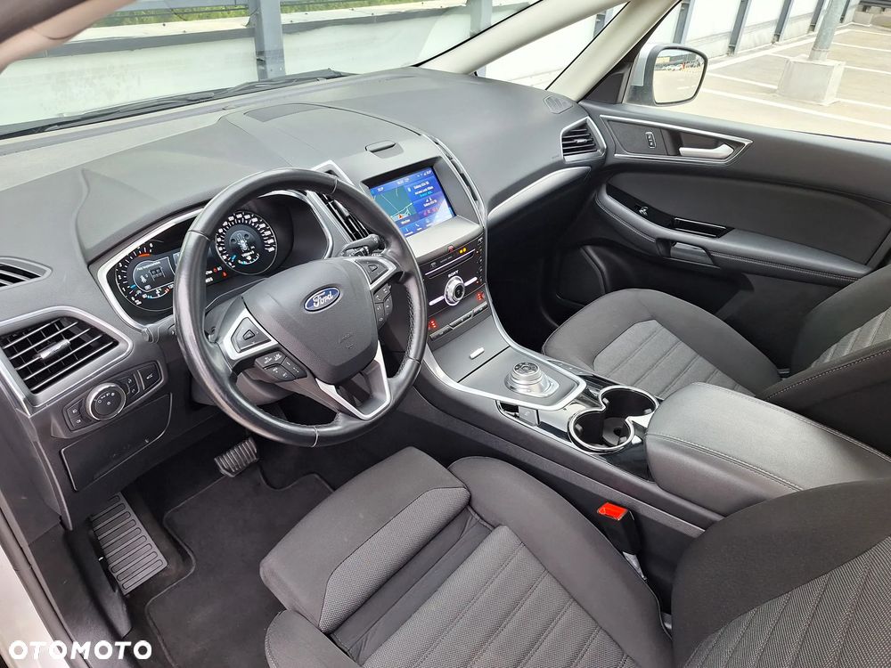 Ford S-Max 2.0 EcoBlue Titanium - 16