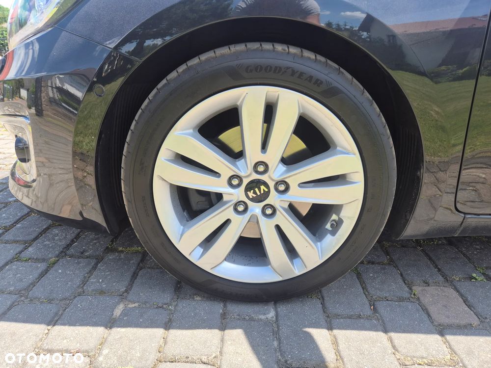 Kia Ceed 1.6 GDI Spirit - 9