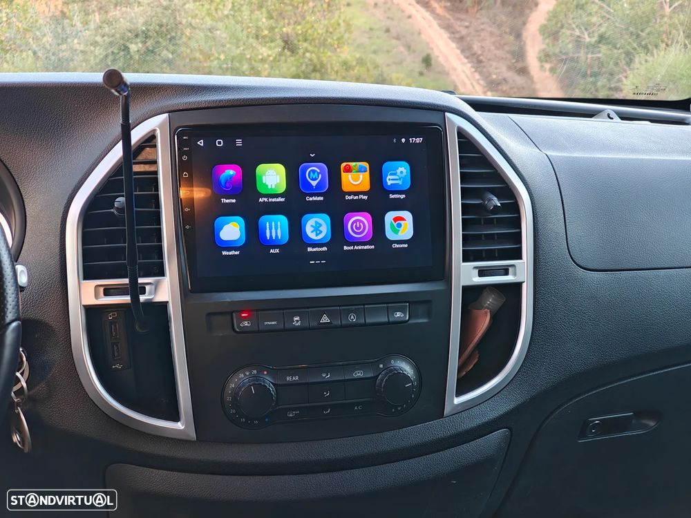 Mercedes-Benz Vito Tourer Longa Aut. SELECT - 18