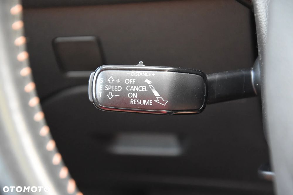 Seat Leon 2.0 TDI DPF Start&Stop DSG XCELLENCE - 35