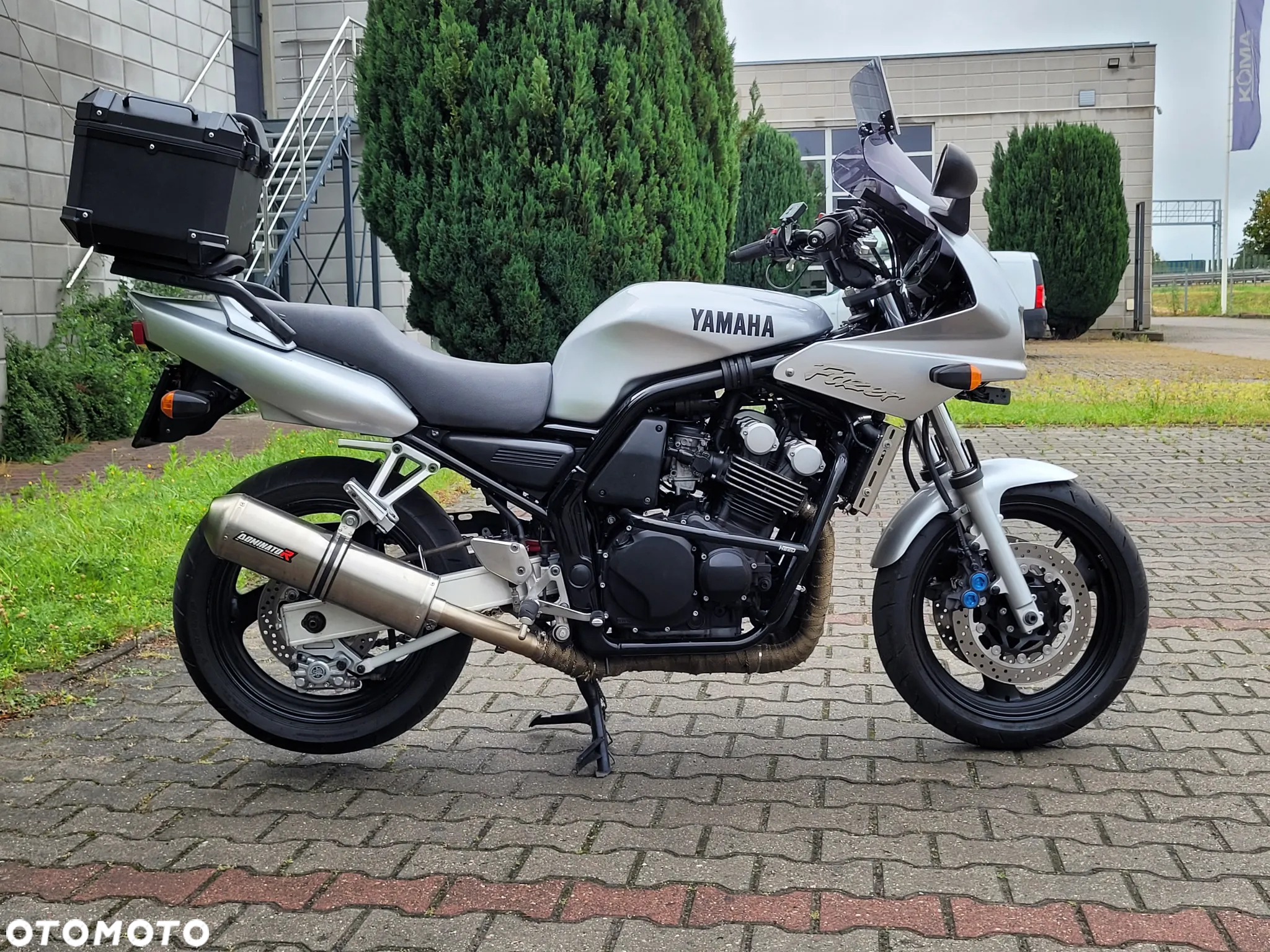 Yamaha FZS - 4