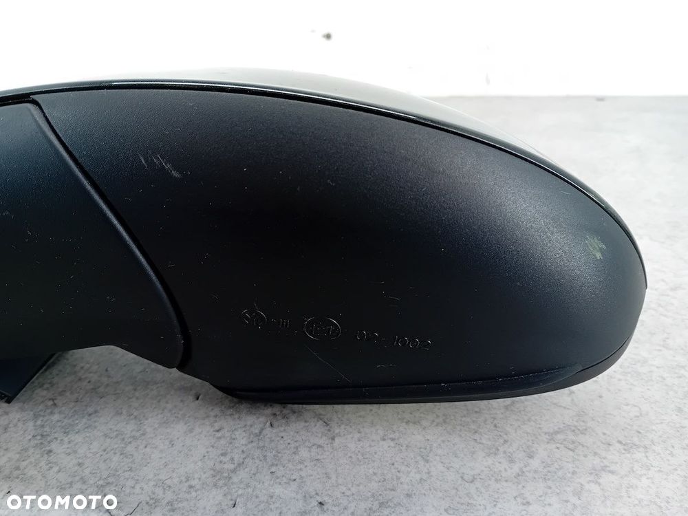 LUSTERKO LEWE OPEL INSIGNIA A 13320192  13329082 547505 - 3