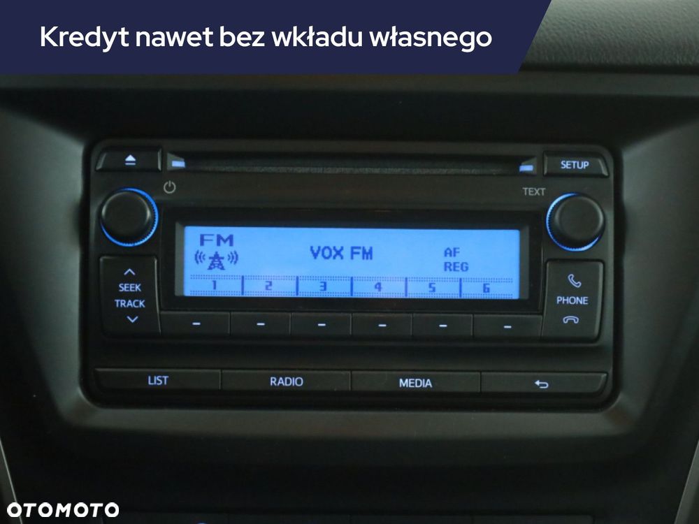 Toyota Avensis - 11