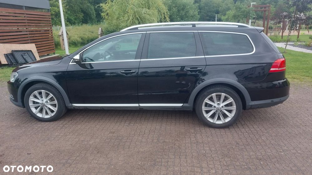 Volkswagen Passat Alltrack 2.0 TDI 4Mot DSG - 3